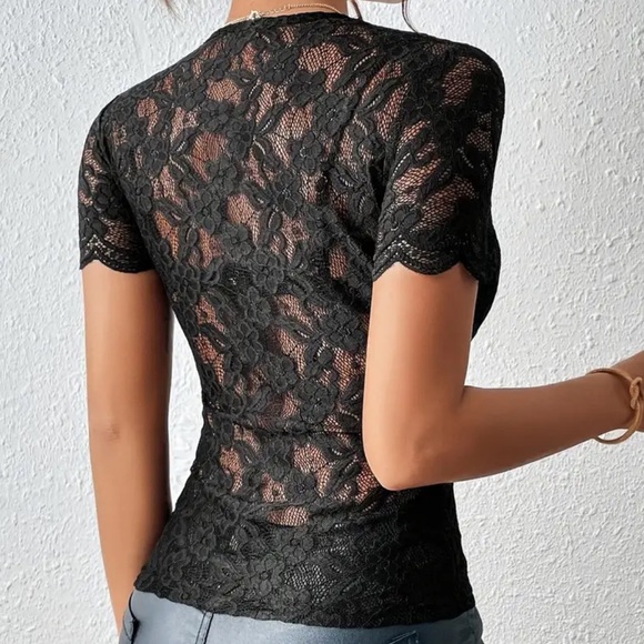 Black Lace Fitted Top Short Sleeves Parties Festivals Sexy - Picture 2 of 2